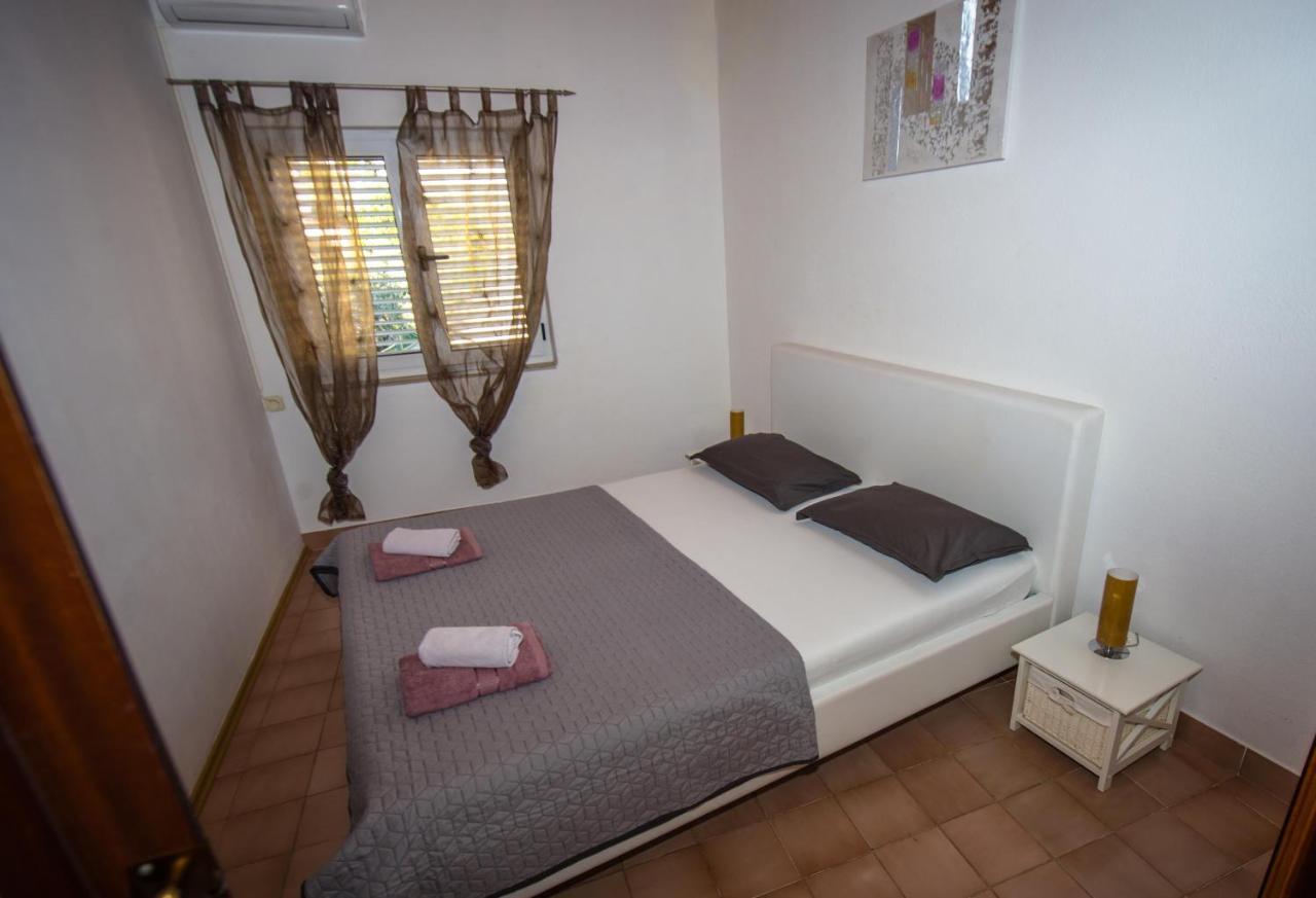 Villa Nedo Baška Voda Extérieur photo