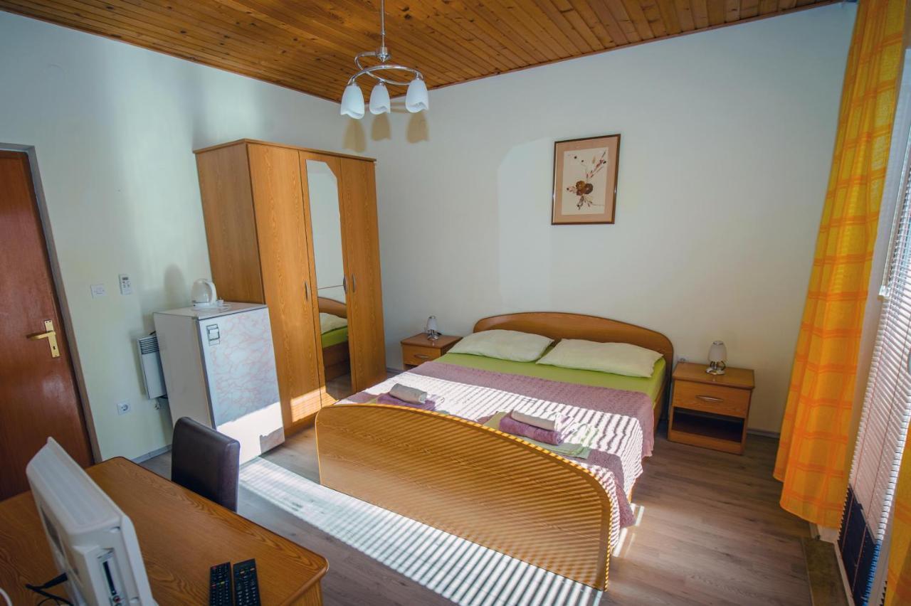 Villa Nedo Baška Voda Extérieur photo